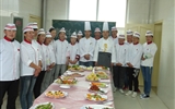 经管系烹饪专业学生参加中式烹调师资格考试